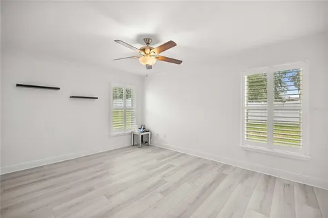 10367 Addison Shore Way Oxford FL 34484