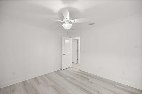 10367 Addison Shore Way Oxford FL 34484