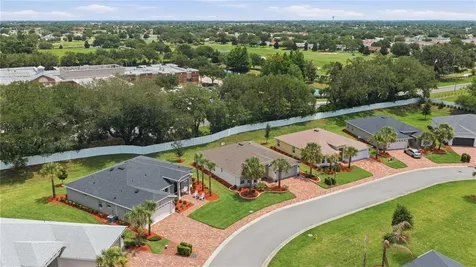 10367 Addison Shore Way Oxford FL 34484