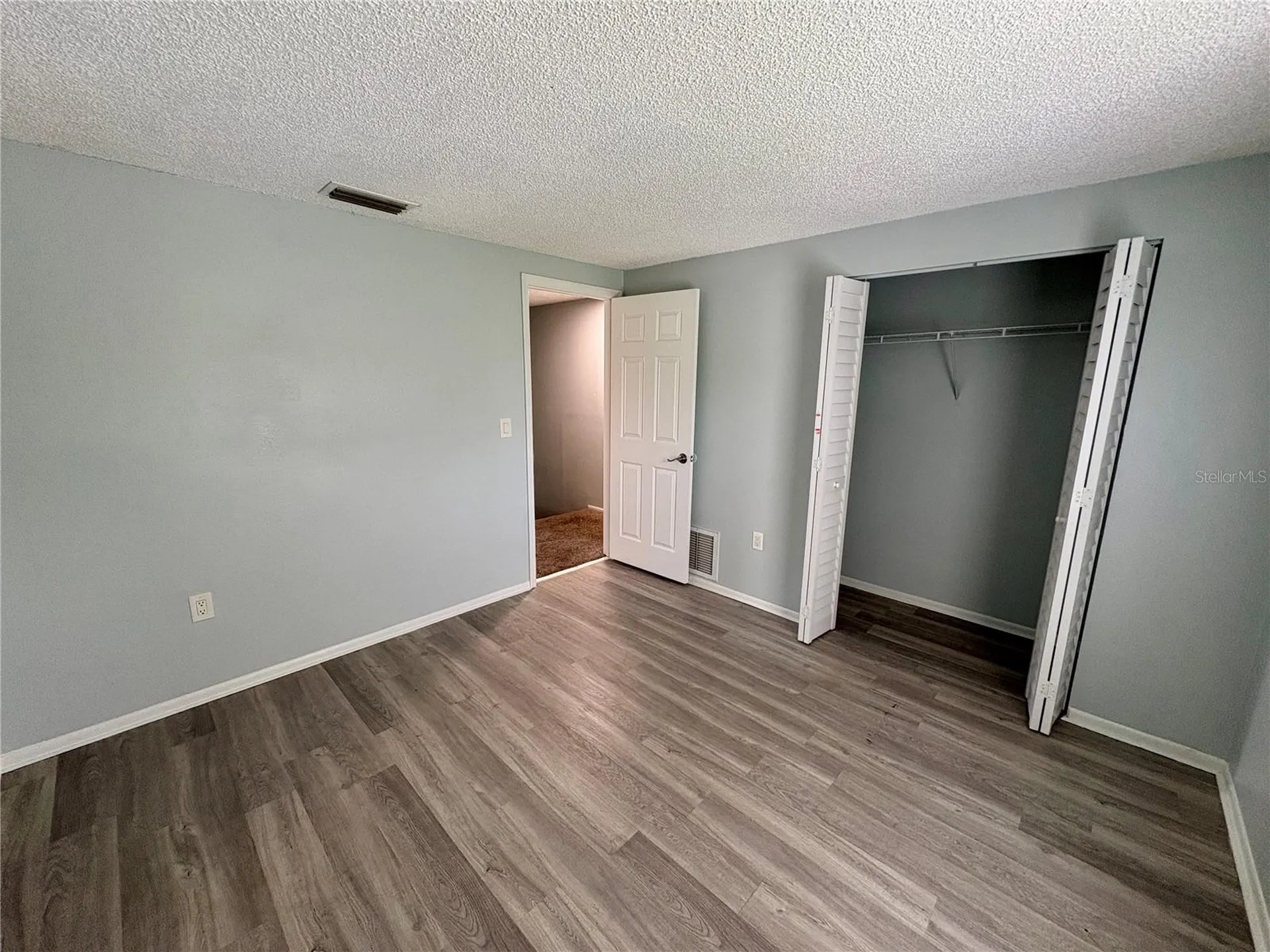 408 57th Avenue Drive E Bradenton FL 34203