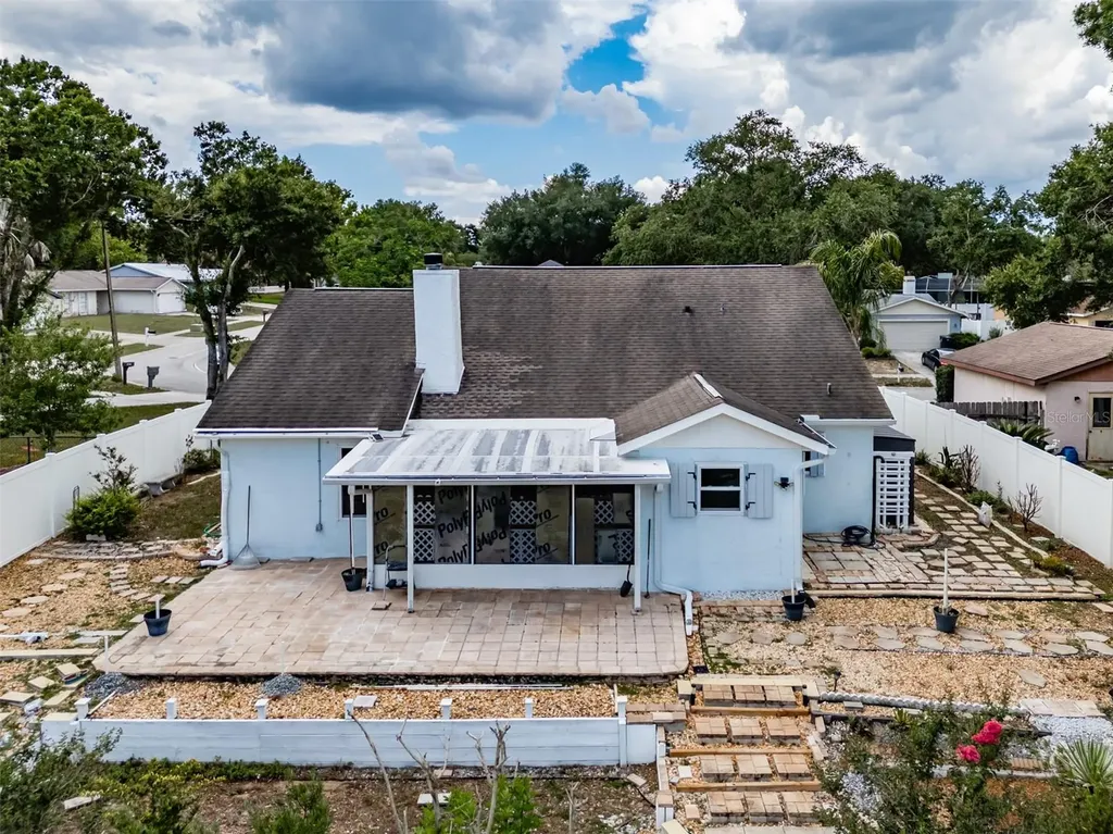 1417 Piney Branch Circle Valrico FL 33594
