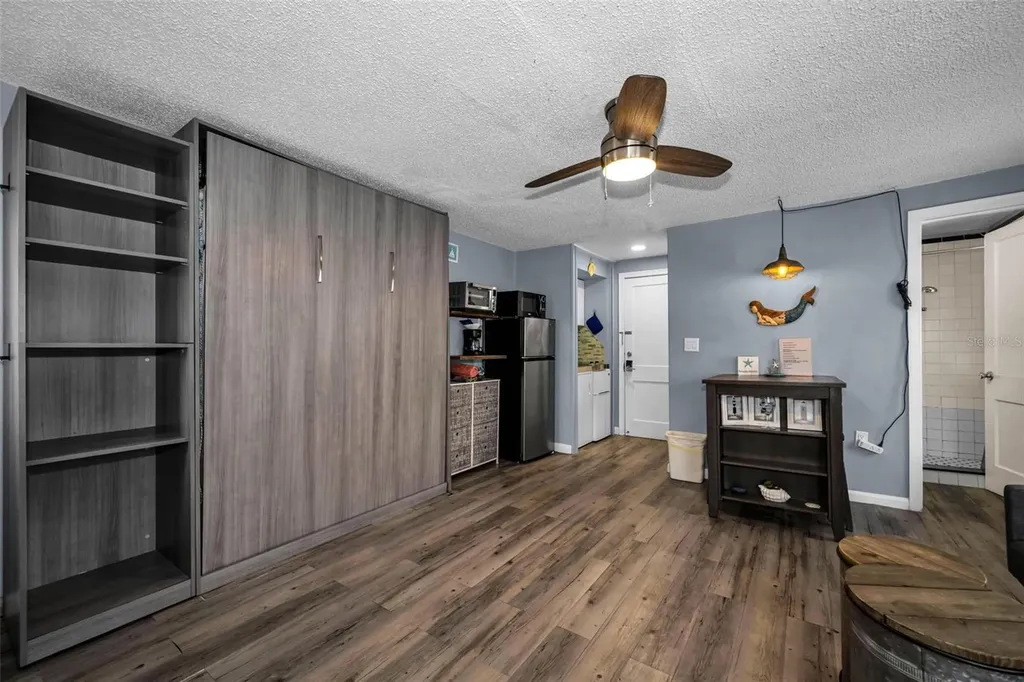483 E Shore Drive Clearwater Beach FL 33767