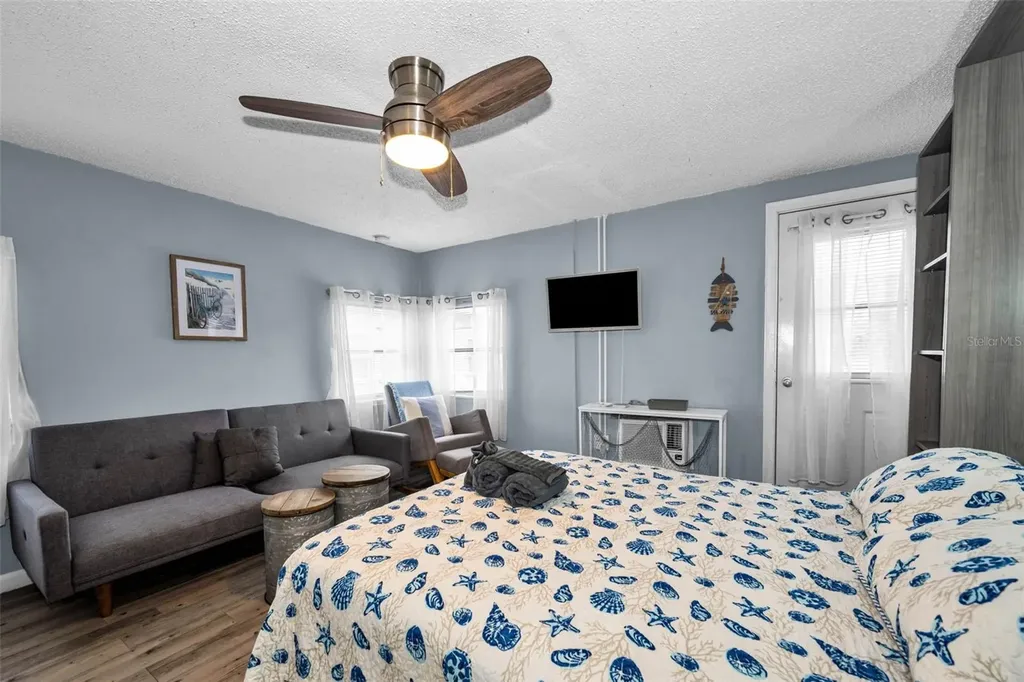 483 E Shore Drive Clearwater Beach FL 33767