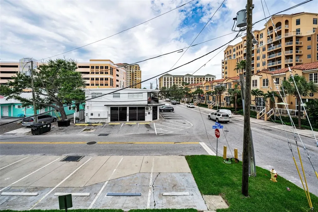 483 E Shore Drive Clearwater Beach FL 33767