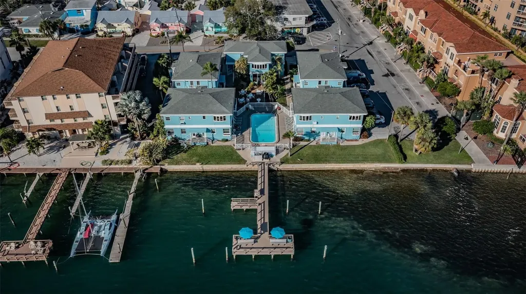 483 E Shore Drive Clearwater Beach FL 33767