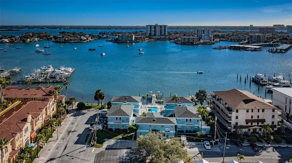 483 E Shore Drive Clearwater Beach FL 33767