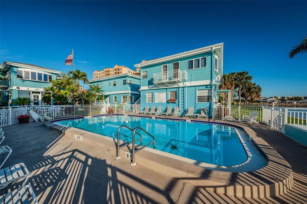 483 E Shore Drive Clearwater Beach FL 33767