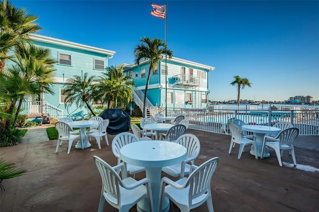 483 E Shore Drive Clearwater Beach FL 33767