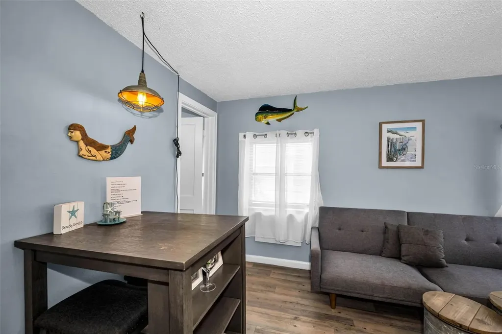 483 E Shore Drive Clearwater Beach FL 33767