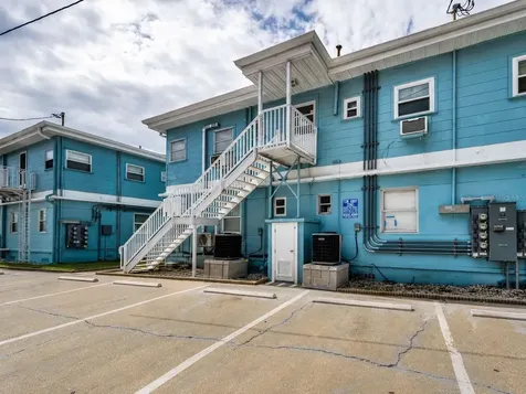 483 E Shore Drive Clearwater Beach FL 33767
