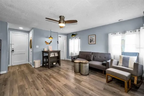 483 E Shore Drive Clearwater Beach FL 33767