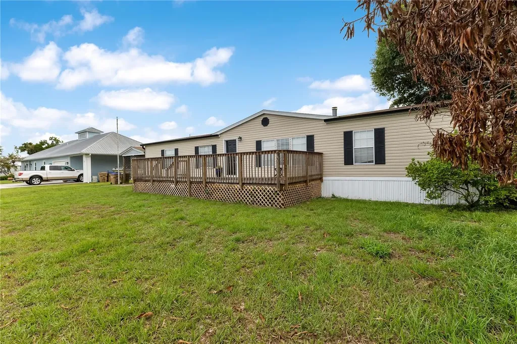 410 Lagoon Court Kenansville FL 34739
