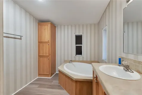 410 Lagoon Court Kenansville FL 34739