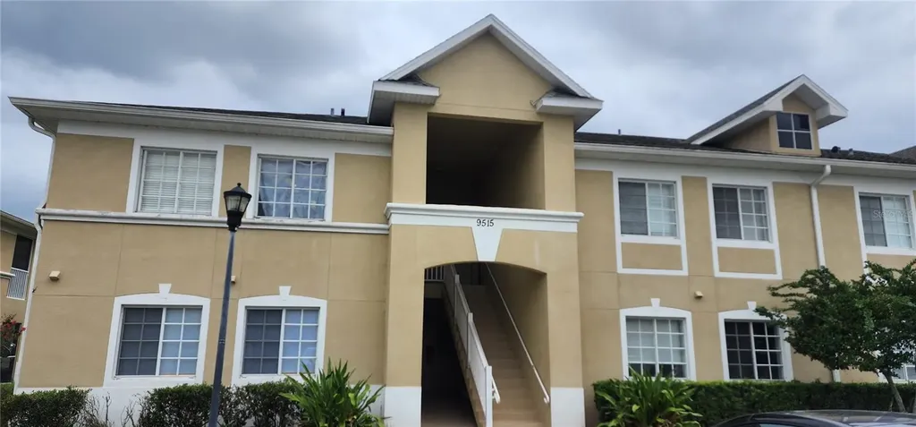 9515 Grovedale Circle Riverview FL 33578