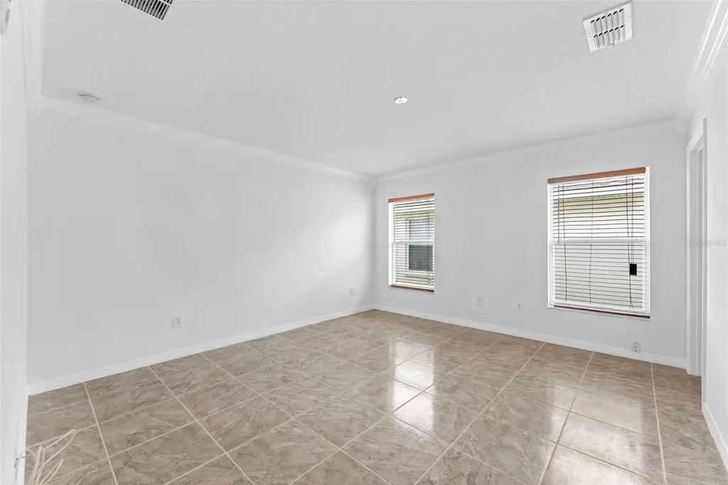 205 Owenshire Circle Kissimmee FL 34744