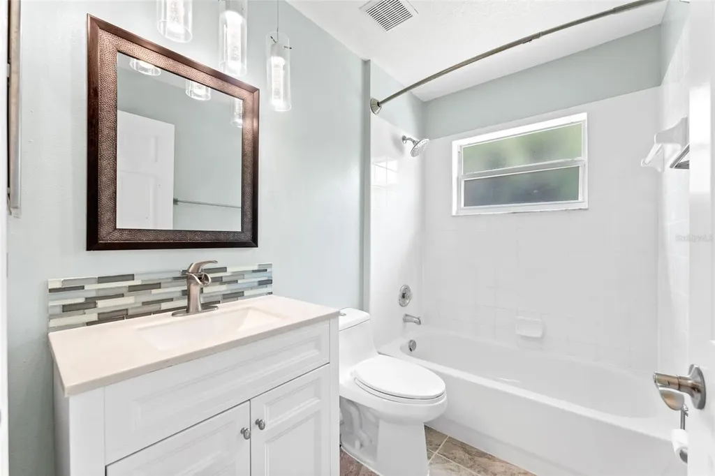 205 Owenshire Circle Kissimmee FL 34744
