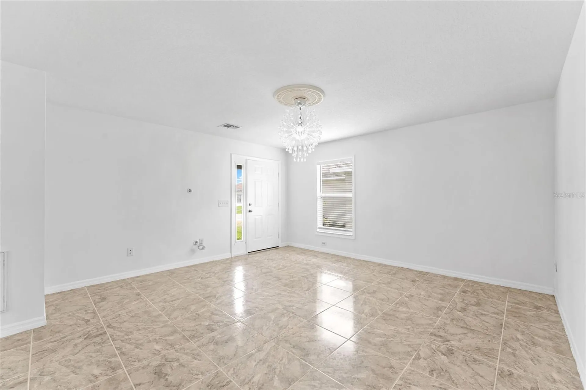 205 Owenshire Circle Kissimmee FL 34744