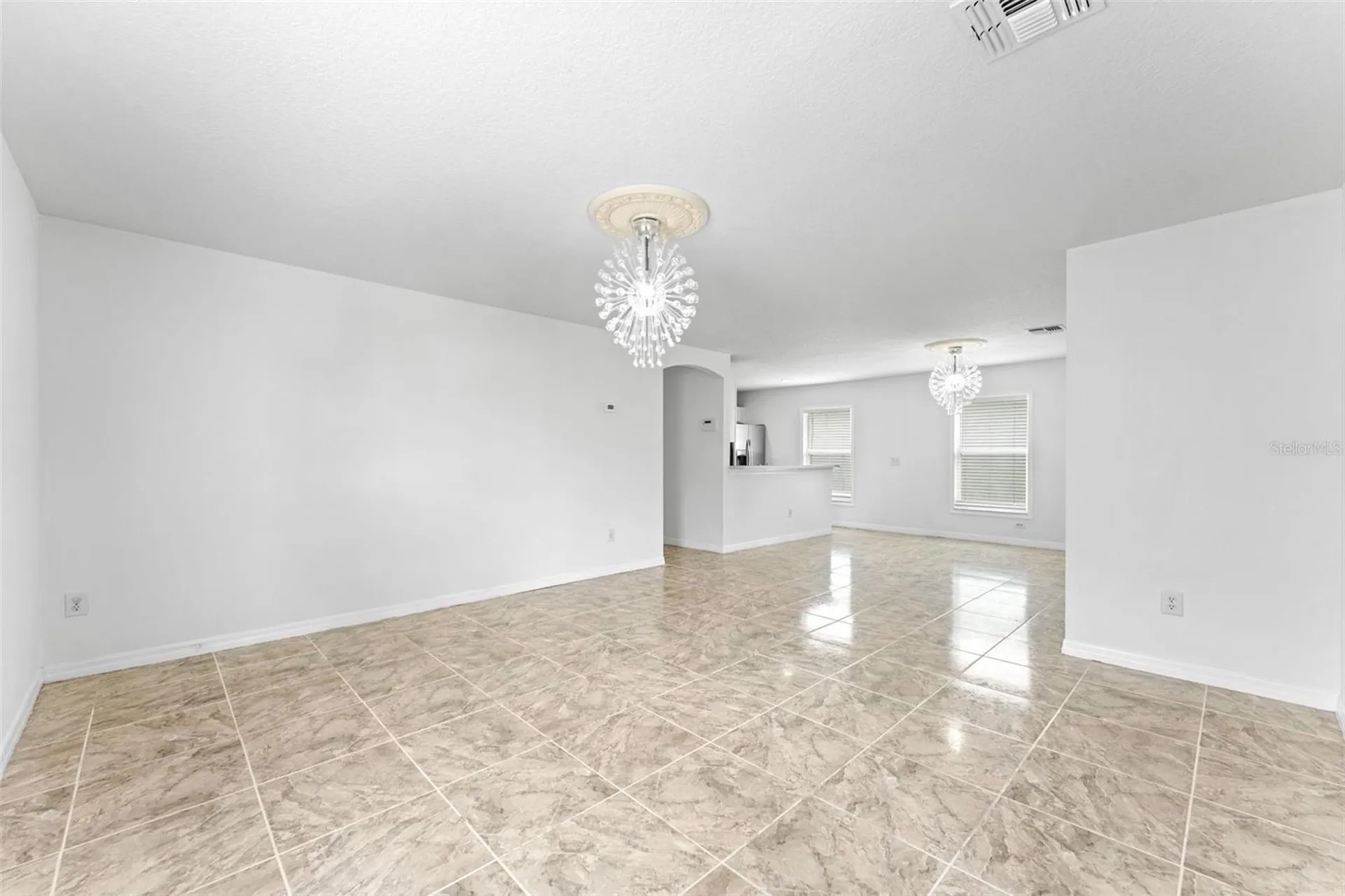 205 Owenshire Circle Kissimmee FL 34744