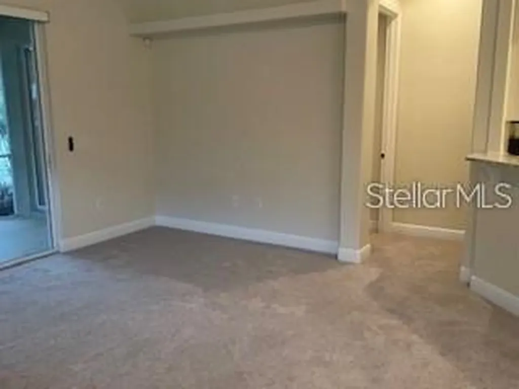 213 Lourdan Court Debary FL 32713