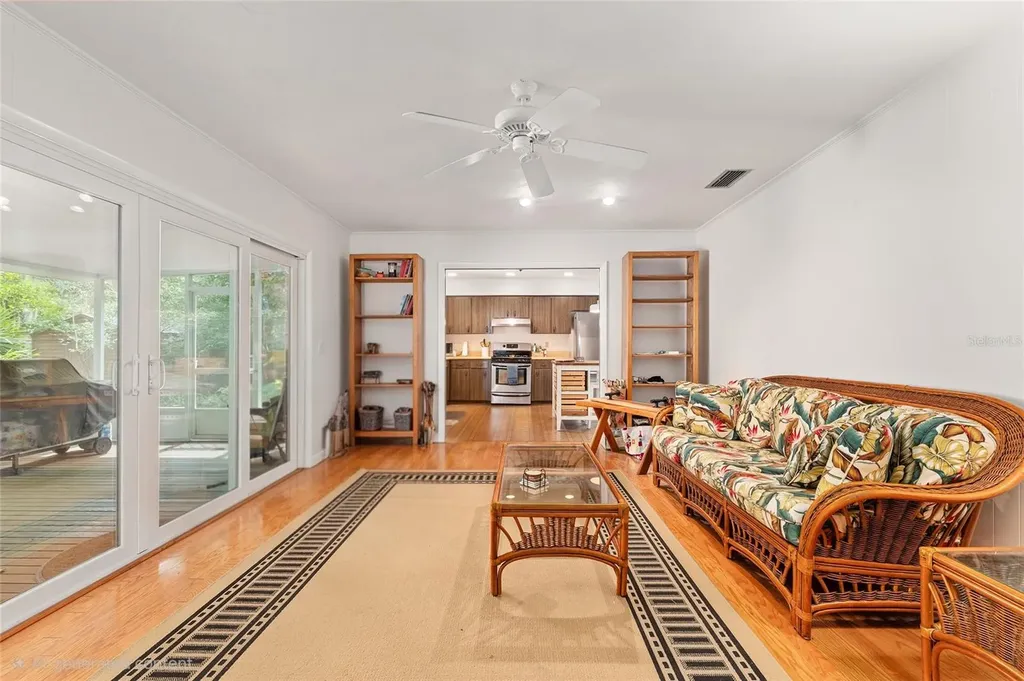 3859 NW 32nd Place Gainesville FL 32606