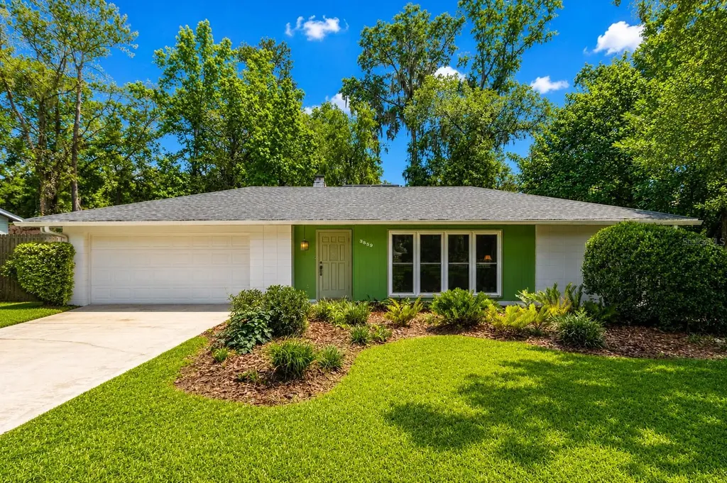 3859 NW 32nd Place Gainesville FL 32606