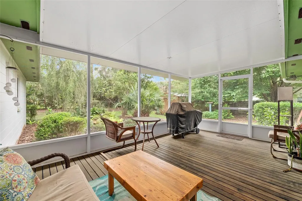 3859 NW 32nd Place Gainesville FL 32606