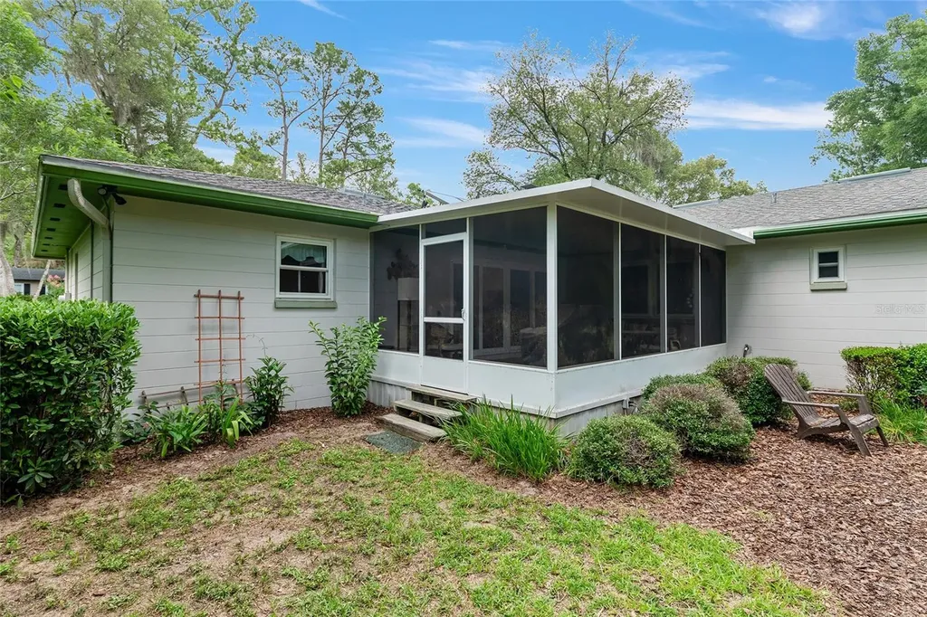 3859 NW 32nd Place Gainesville FL 32606