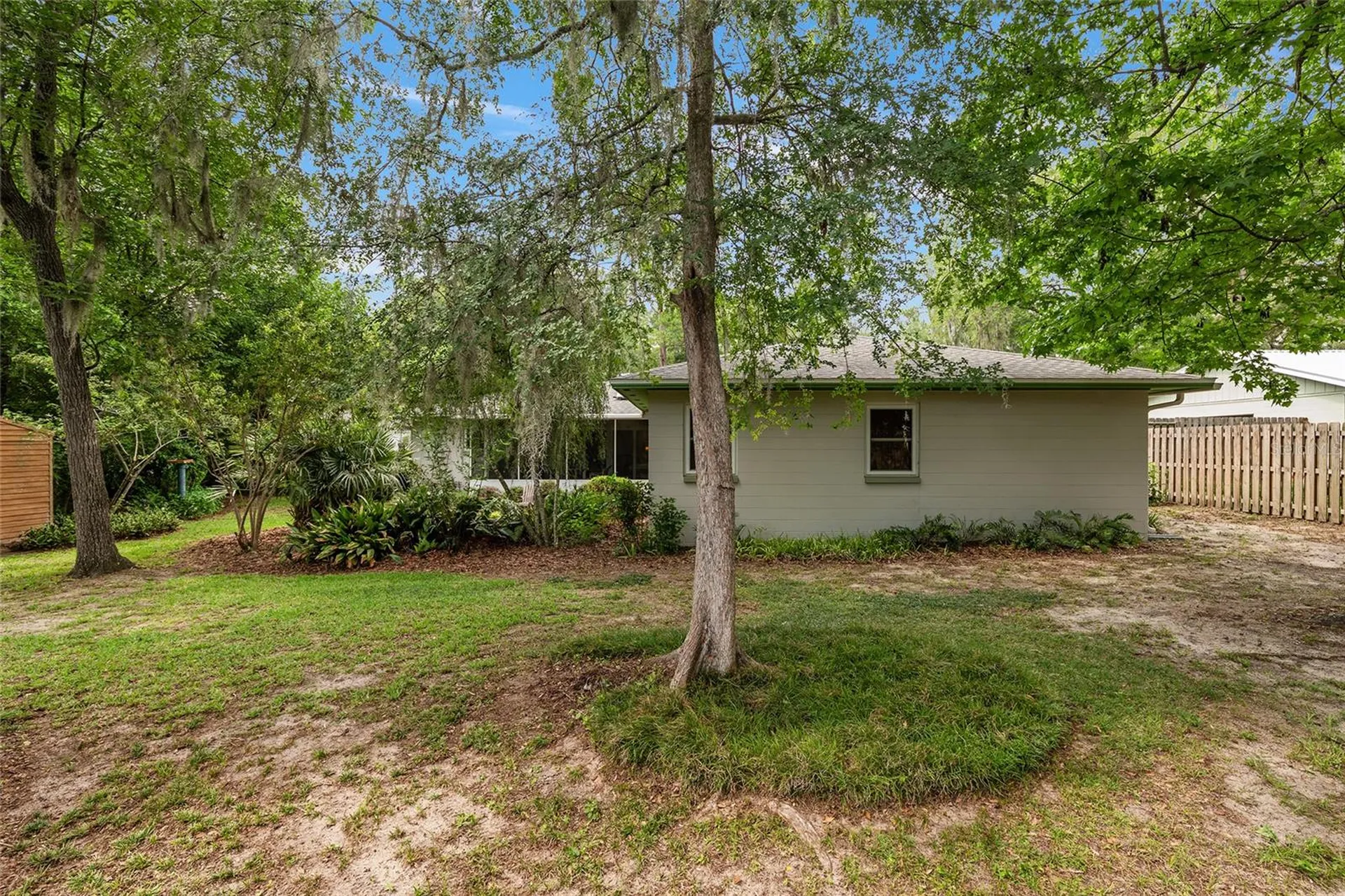 3859 NW 32nd Place Gainesville FL 32606