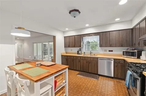 3859 NW 32nd Place Gainesville FL 32606