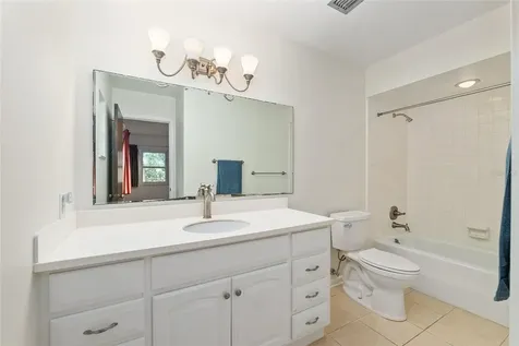 3859 NW 32nd Place Gainesville FL 32606