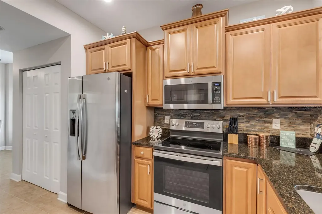 468 Bouchelle Drive New Smyrna Beach FL 32169
