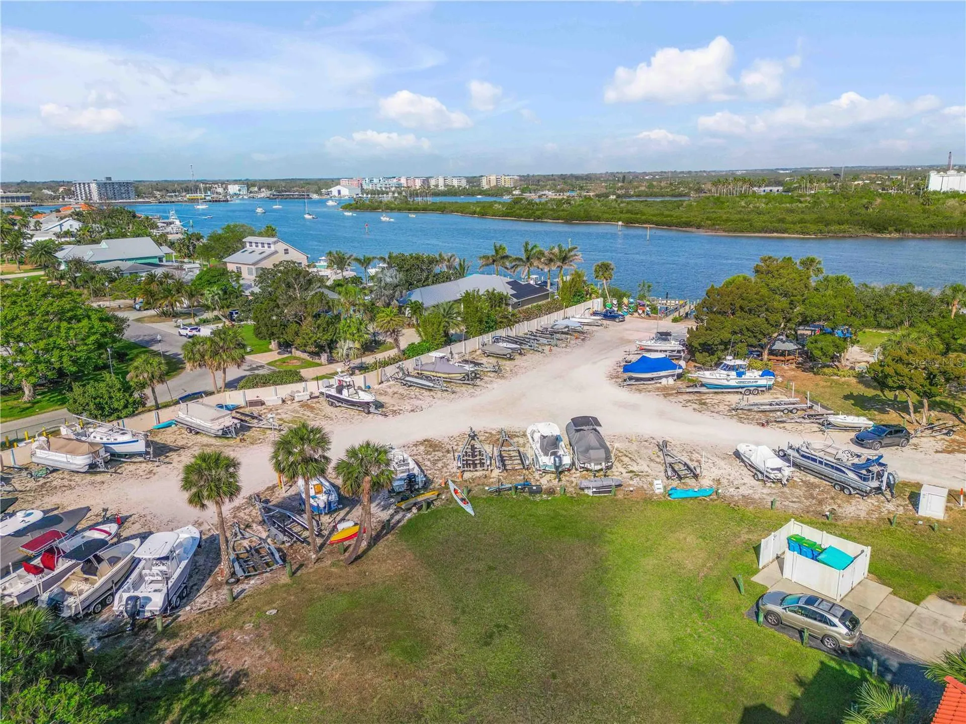 468 Bouchelle Drive New Smyrna Beach FL 32169