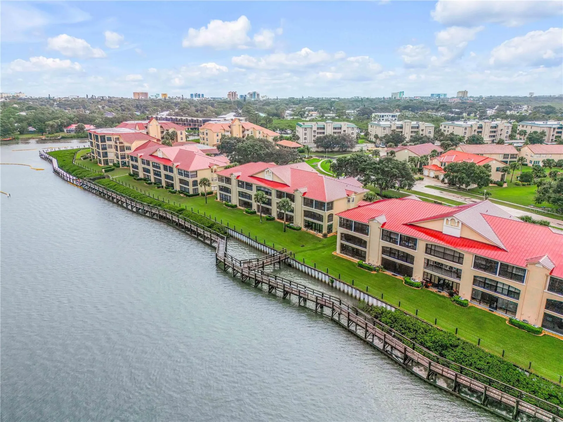 468 Bouchelle Drive New Smyrna Beach FL 32169