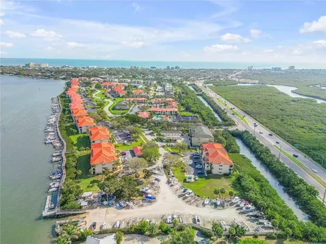 468 Bouchelle Drive New Smyrna Beach FL 32169