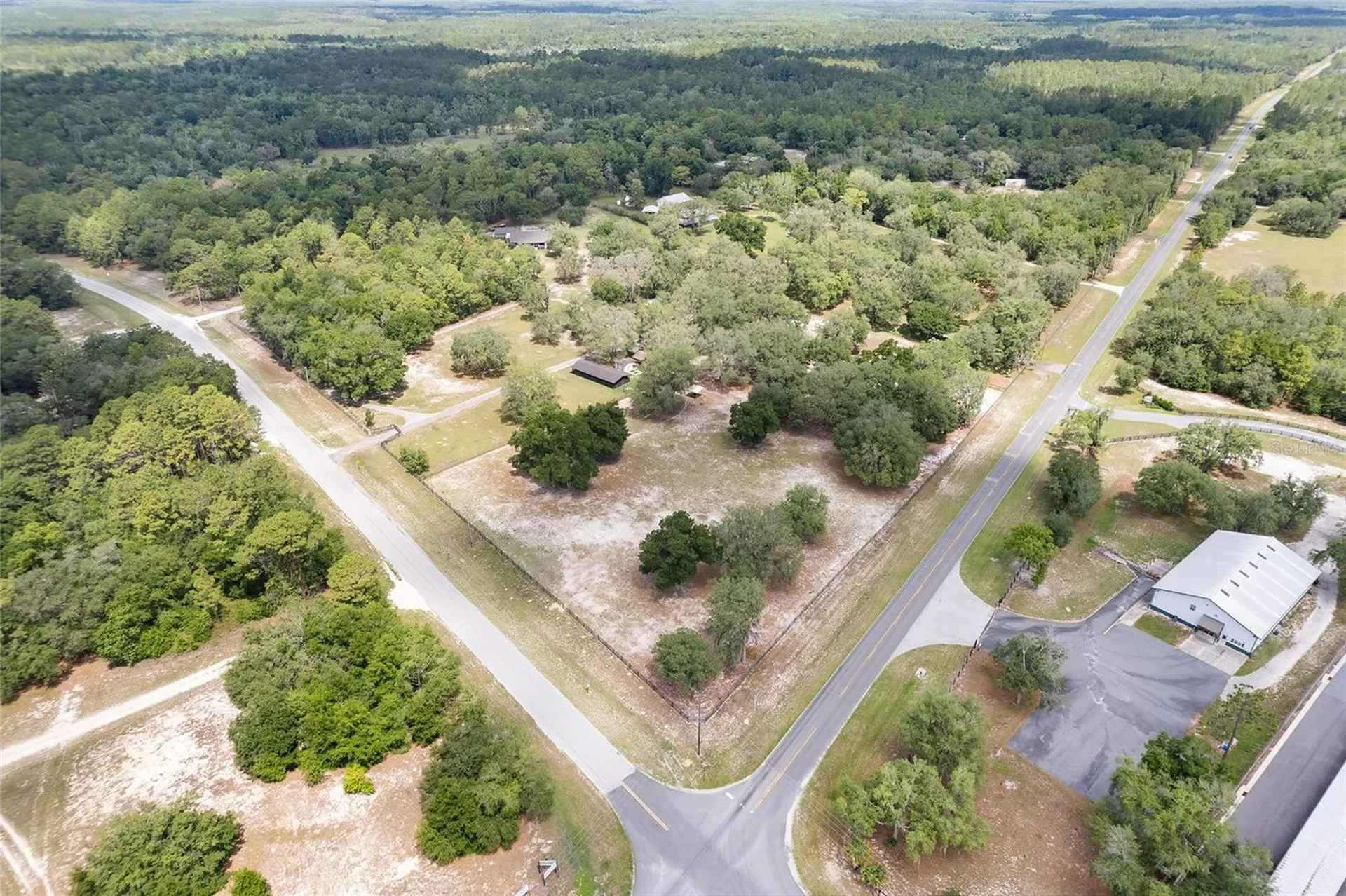 10871 SE County Road 336 Morriston FL 32668
