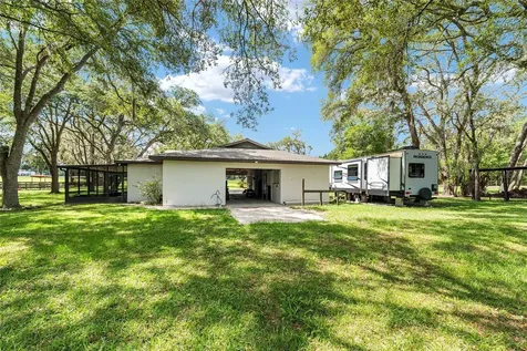 10871 SE County Road 336 Morriston FL 32668