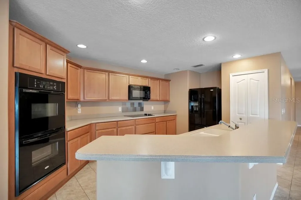 2319 Plantation Oak Drive Orlando FL 32824