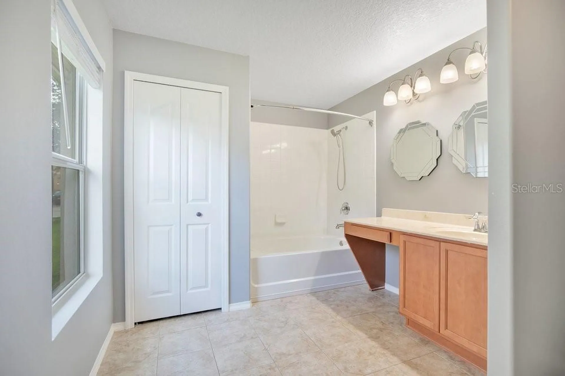 2319 Plantation Oak Drive Orlando FL 32824