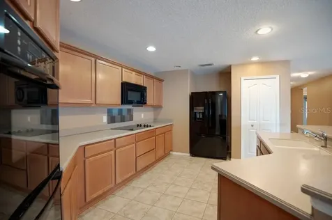 2319 Plantation Oak Drive Orlando FL 32824