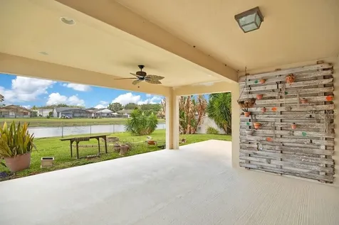 2319 Plantation Oak Drive Orlando FL 32824