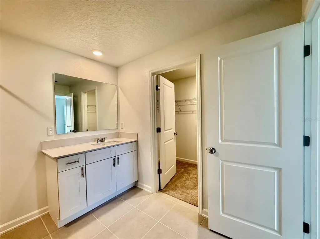 1139 Belle Isle Lane Daytona Beach FL 32124