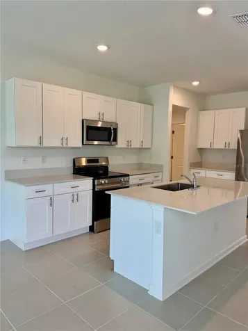 1139 Belle Isle Lane Daytona Beach FL 32124