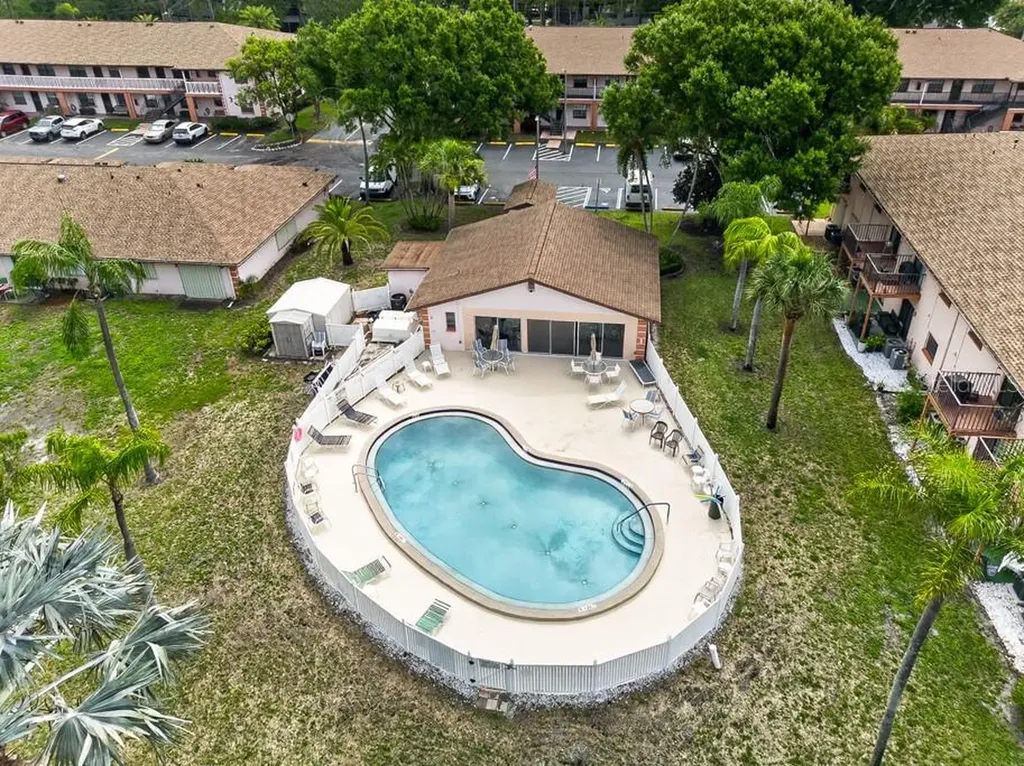 13250 Ridge Road Largo FL 33778