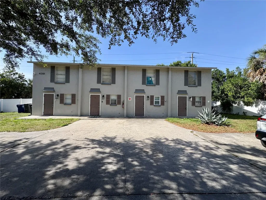 409 57th Avenue Drive E Bradenton FL 34203