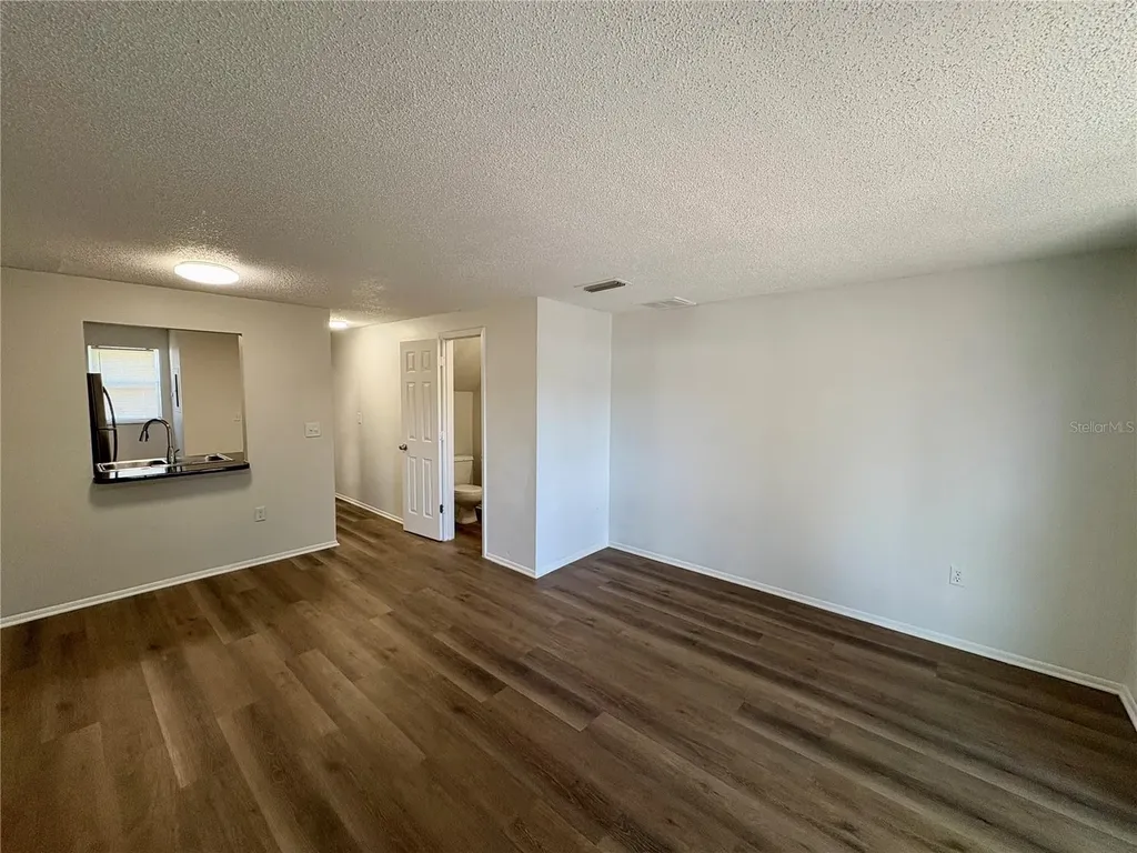 409 57th Avenue Drive E Bradenton FL 34203