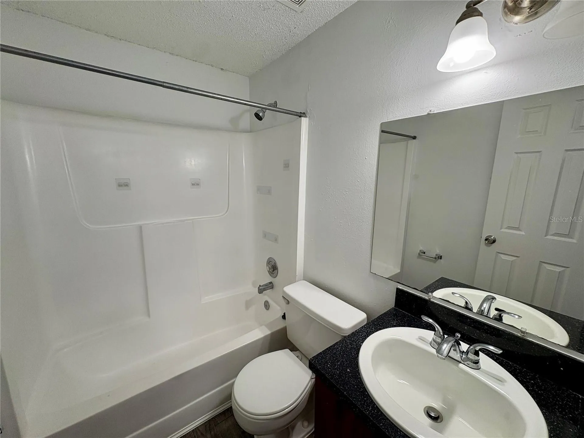 409 57th Avenue Drive E Bradenton FL 34203