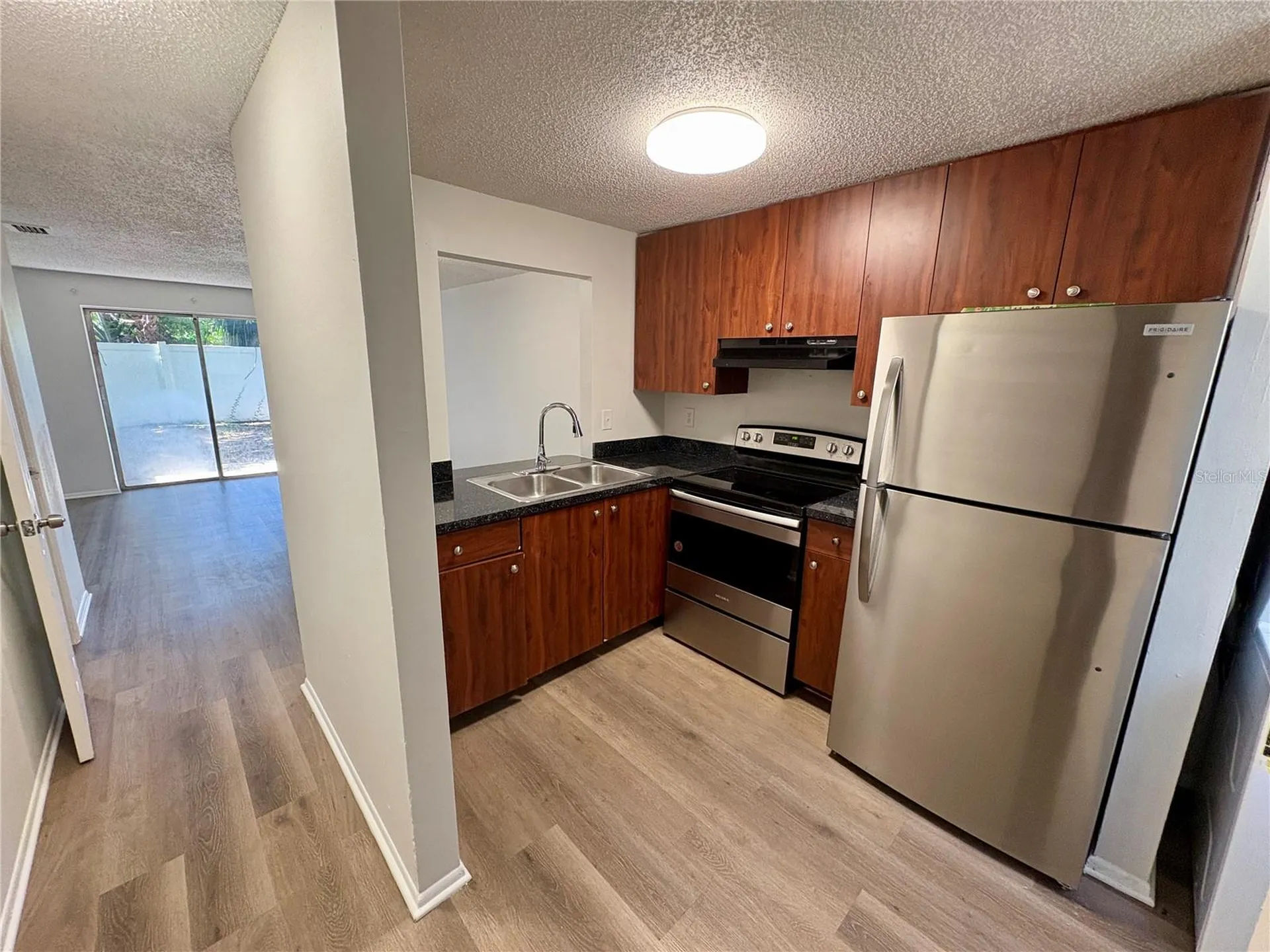 409 57th Avenue Drive E Bradenton FL 34203