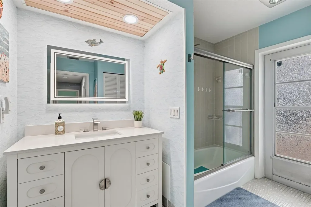 926 Sklar Drive W Venice FL 34293