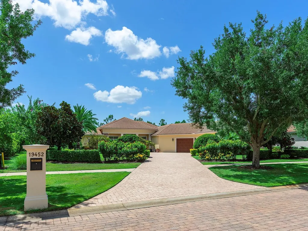 19452 Beacon Park Place Lakewood Ranch FL 34202