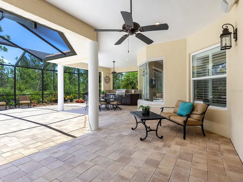 19452 Beacon Park Place Lakewood Ranch FL 34202